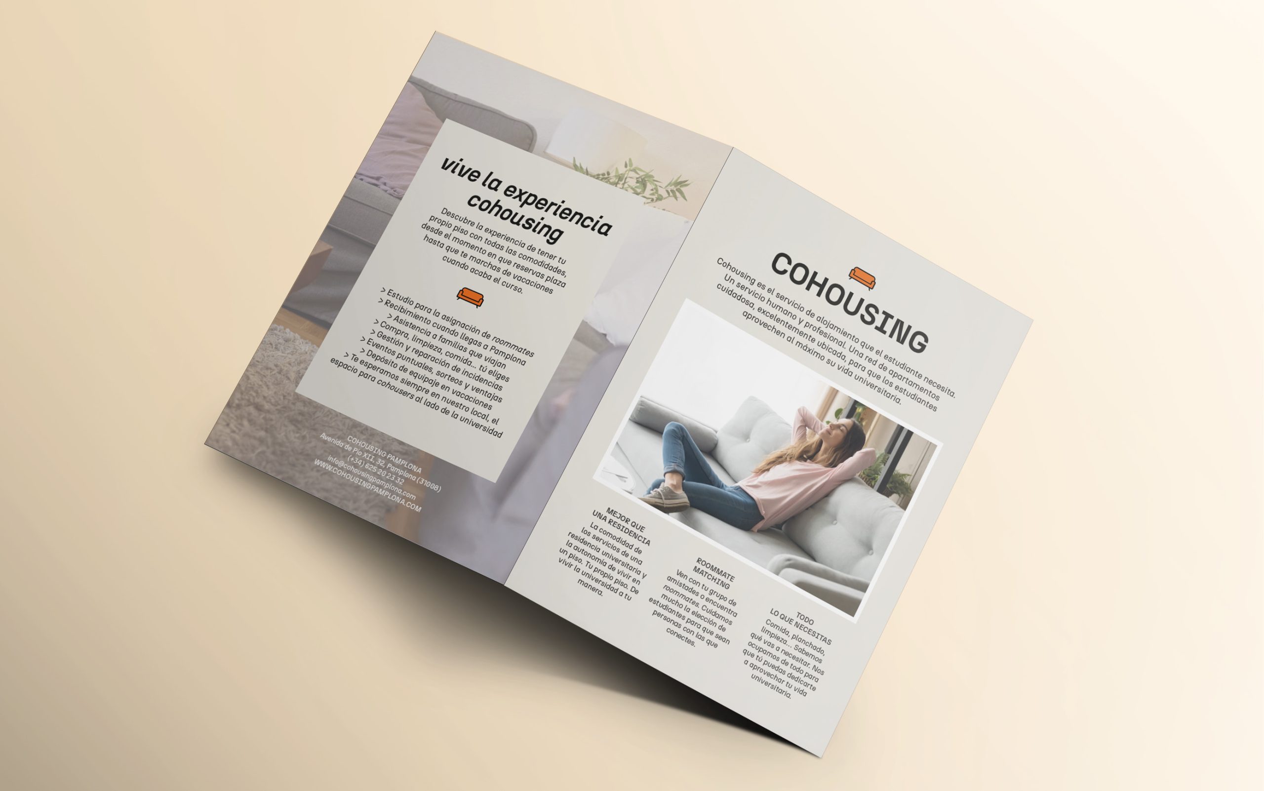 folleto díptico promocional para una inmobiliaria